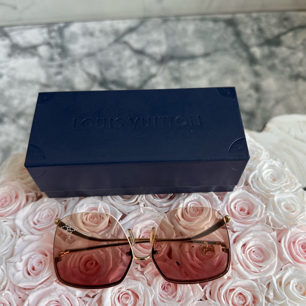 Louis Vuitton Glam Square sunglasses